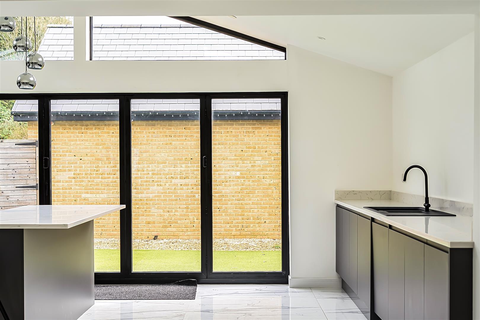 Westfield Road, Waunarlwydd, Swansea, SA5 4SJ